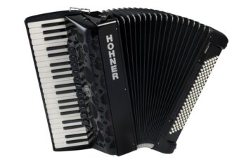 AMICA FORTE IV 120 NERO - HOHNER