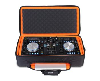 U9104BL/OR - ULTIMATE MIDI CONTROLLER BACKPACK LARGE BLACK/ORANGE - UDG