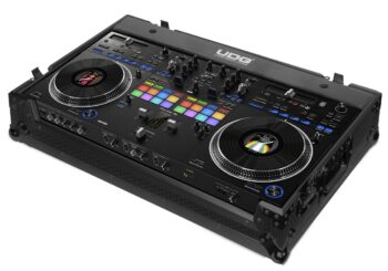 U91078BL UDG ULTIMATE FLIGHT CASE PIONEER DDJ-REV7 BLK PLUS (W) - UDG