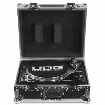 U92030SL - ULTIMATE FLIGHT CASE MULTI TURNTABLE SLVR - UDG